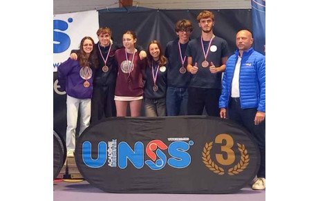 Le lycée Louise Michel de Gisors, médaille de bronze au championnat de France UNSS !